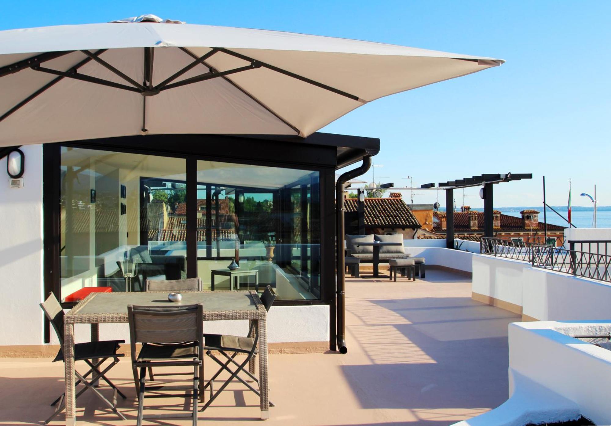 Appartamento Con Vista Mozzafiato ลาซีเซ ภายนอก รูปภาพ